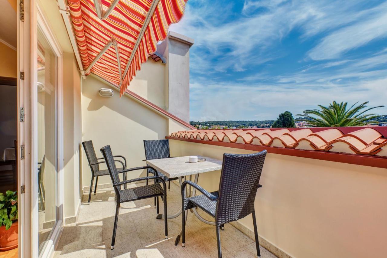 Apartment Dami Мали-Лошинь Экстерьер фото