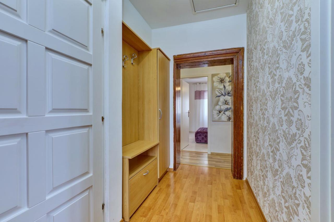 Apartment Dami Мали-Лошинь Экстерьер фото